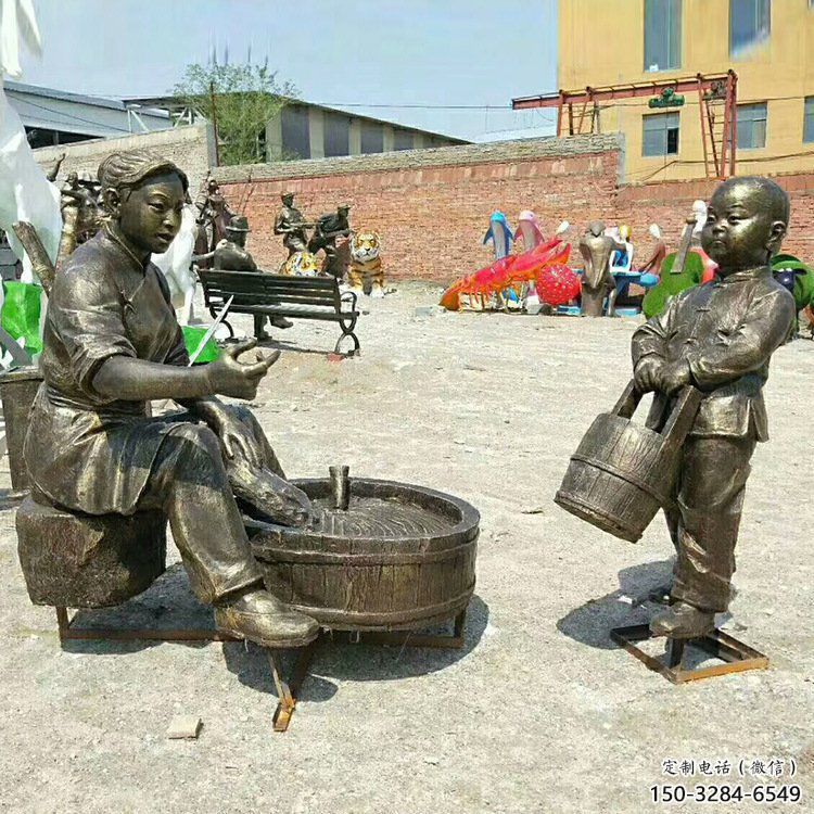 洗衣服雕塑廠家,農村民俗人物雕塑,仿銅洗衣服雕塑制作