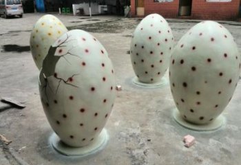 恐龍蛋雕塑廠家，卡通景觀小品，玻璃鋼卡通恐龍蛋雕塑擺件