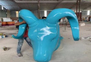 牛頭雕塑廠家，抽象動物擺件，玻璃鋼牛頭雕塑制作商