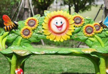 座椅雕塑，花臉座椅雕塑廠家，售樓處景觀擺件