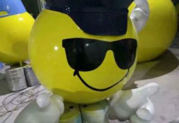 笑臉雕塑 商場笑臉雕塑 動漫主題小品
