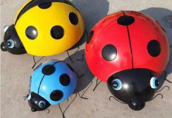 酒店甲殼蟲雕塑 庭院仿真雕塑 彩繪小品