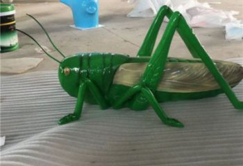 抽象蟈蟈雕塑 店門口彩繪雕塑 步行街擺件