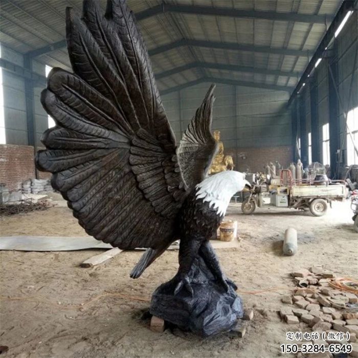 仿真老鷹雕塑 店門口園林雕塑 動物小品