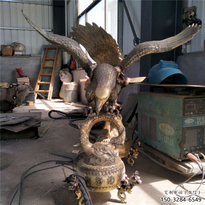 公園老鷹雕塑 酒店門口雕塑 彩繪擺件