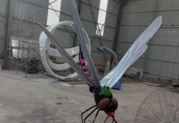 商業(yè)街蜻蜓雕塑 售樓處動(dòng)物雕塑 仿真擺件
