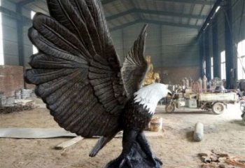 仿真老鷹雕塑 店門口園林雕塑 動物小品