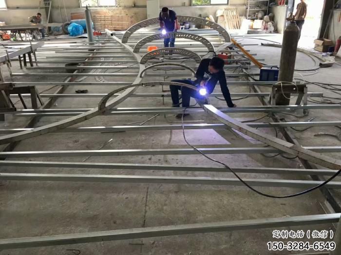 園林魚尾雕塑 風景區(qū)仿真雕塑 廣場小品