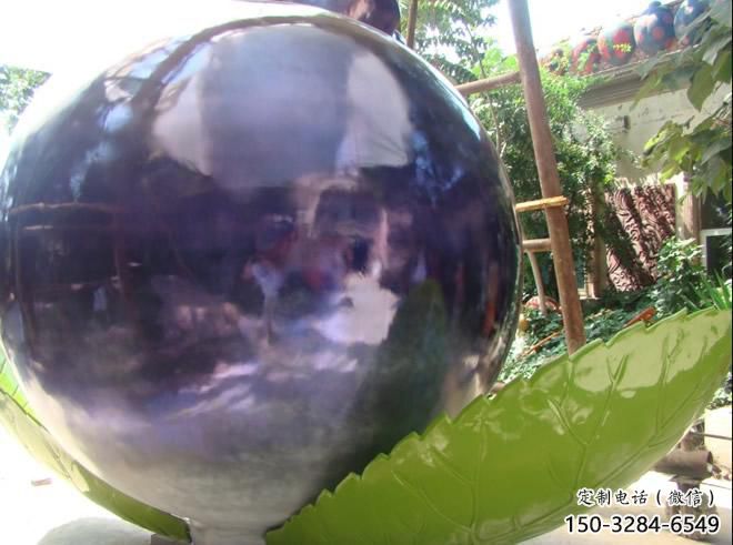 幾何藍(lán)莓雕塑 庭院仿真雕塑 彩繪擺件