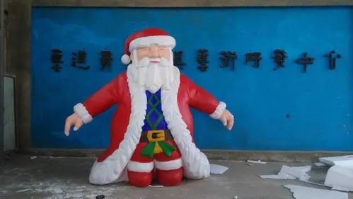 大型圣誕老人雕塑 門口創意雕塑 售樓處小品
