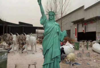 勝利女神雕塑制作 田間彩繪雕塑 民俗擺件