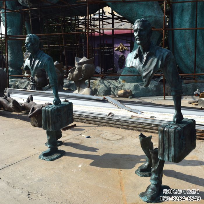 店門口旅行者雕塑 創意景觀雕塑 空心人擺件