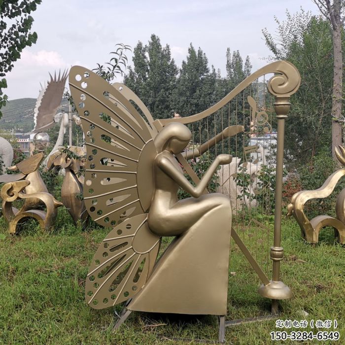 草地天使雕塑 現代校園小品 大型卡通雕塑