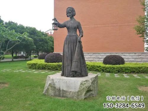 預(yù)定南丁格爾雕塑 黃銅名人雕塑 步行街人物雕塑