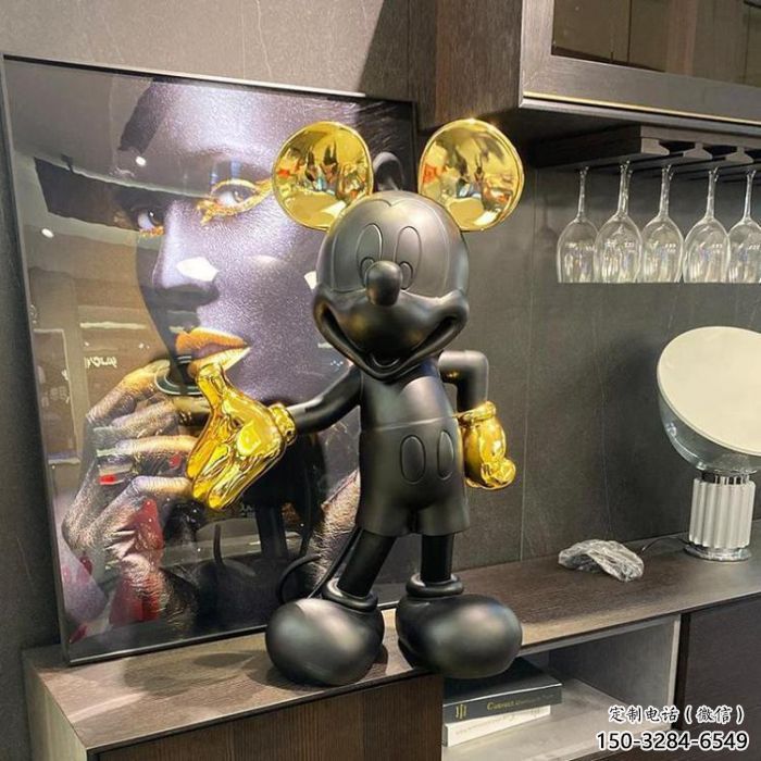 選用唐老鴨雕塑 大型別墅區卡通雕塑 農村動漫雕塑