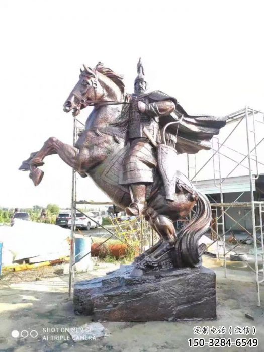景觀岳飛雕塑 玻璃鋼名人雕塑 商業(yè)街肖像雕塑
