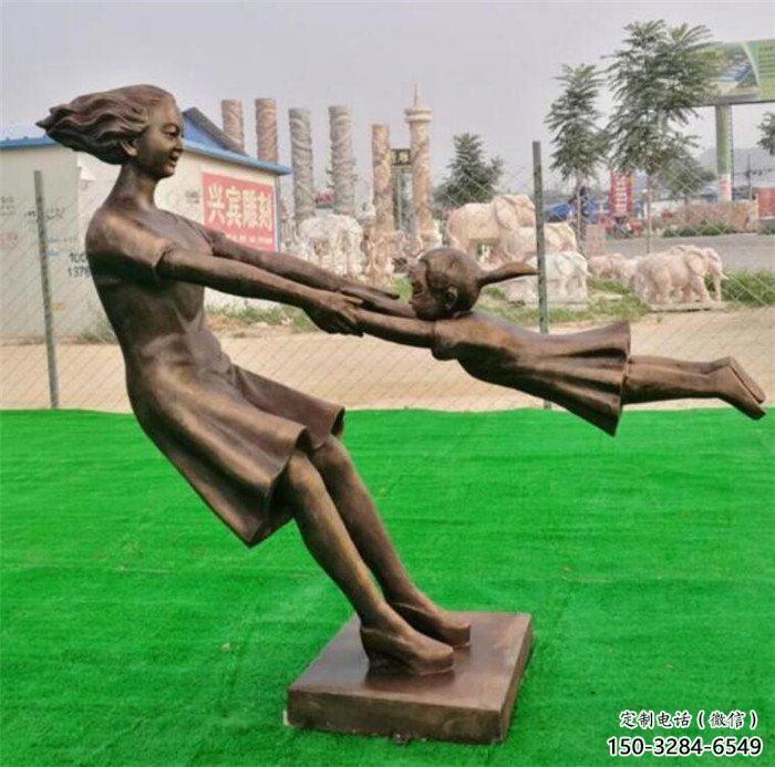 仿古母親雕塑 草地女人雕塑 房地產(chǎn)肖像雕塑