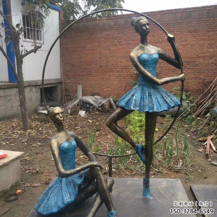 戶外舞蹈雕塑廠家 公園演員雕塑 彩繪跳舞文化雕塑