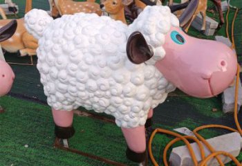 售樓部小羊雕塑，戶外動漫雕塑，彩繪題材