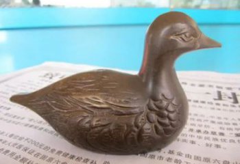 鴨子雕塑廠家，仿真動物， 廣場動物擺件
