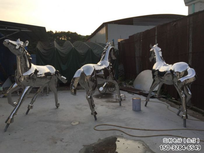 城市戰馬雕塑生產商，動物景觀擺件，鏡面工藝