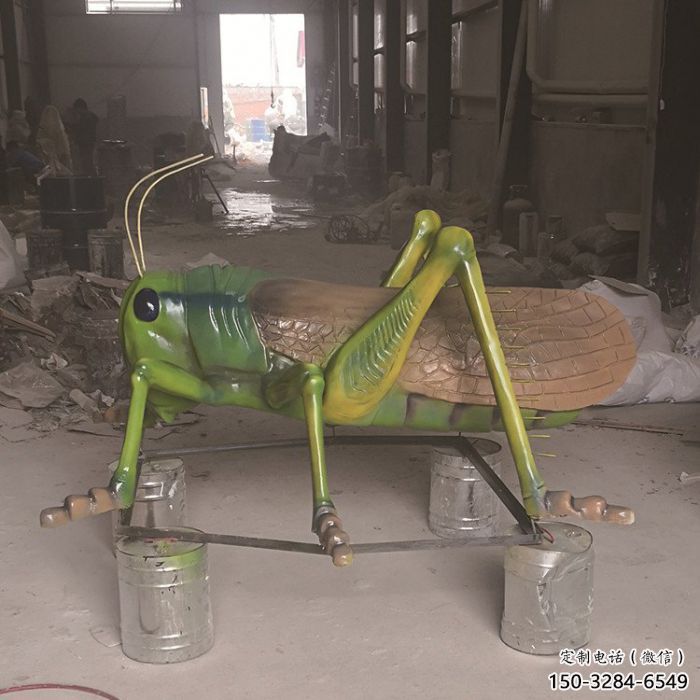 仿真蝗蟲雕塑廠家，仿真昆蟲雕塑，彩繪工藝