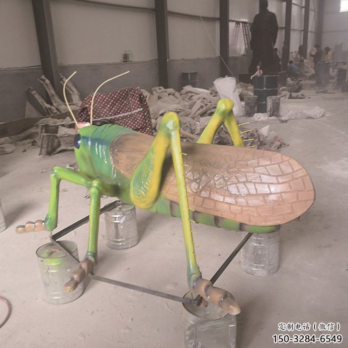 廣場蝗蟲雕塑，鏤彩繪昆蟲雕塑，烤漆工藝制造