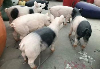 農村野豬雕塑，動物裝飾雕塑，抽象效果