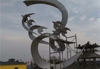 戶外鴿子雕塑，彩繪雕塑，抽象效果