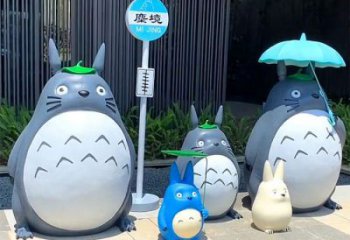 城市龍貓雕塑，動漫雕塑，彩繪效果