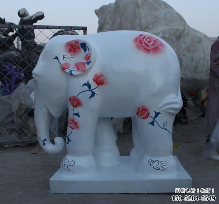 大象雕塑，戶外雕塑，彩繪玻璃鋼大象雕塑制造