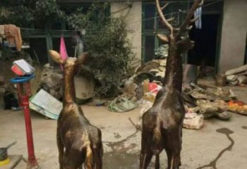 庭院馴鹿雕塑，鍍金歐式雕塑，網(wǎng)格形式