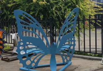 廣場(chǎng)蝴蝶坐凳雕塑，不銹鋼烤漆坐凳雕塑廠家
