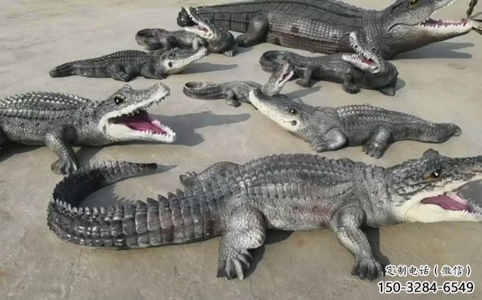 柳州園林鱷魚雕塑