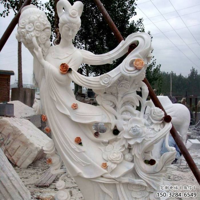 萬(wàn)柏林公園天女散花雕塑