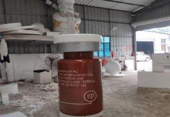 烏魯木齊瓶子雕塑批發，景觀雕塑，主題玻璃鋼藥瓶子雕塑標準