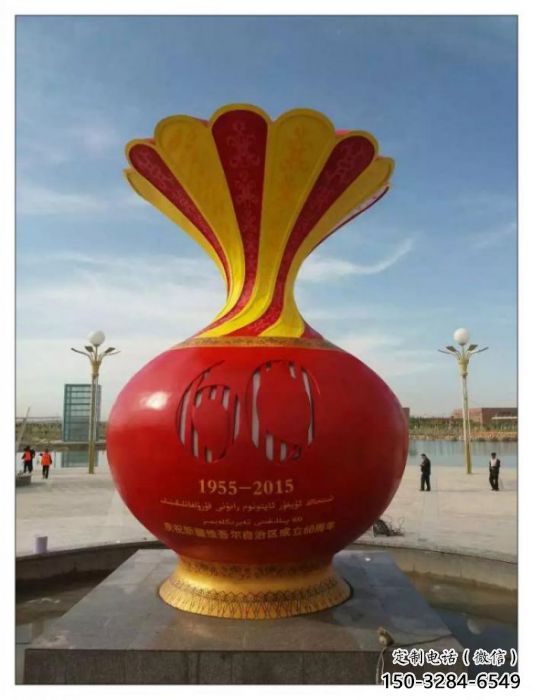 麗江花瓶雕塑工廠選用，街道標識，玻璃鋼花瓶雕塑批發