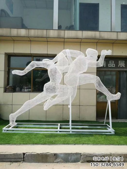 臨滄鏤空跨欄雕塑制造商，透雕雕塑，鐵藝體育人物雕塑供給