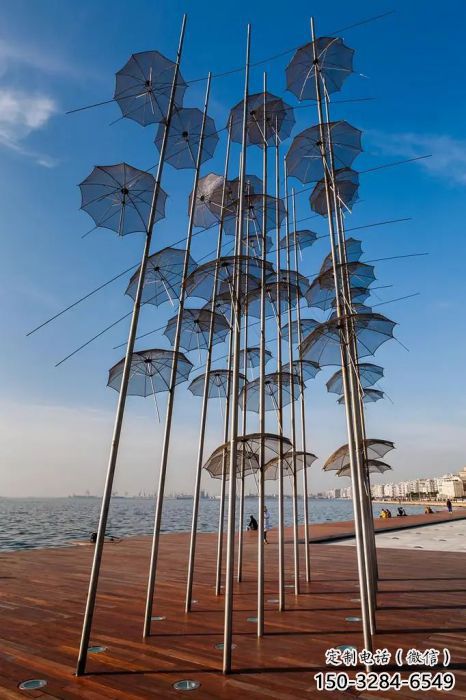 下城步行街雨傘雕塑