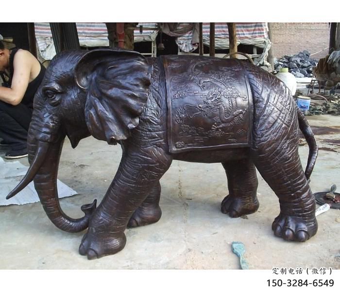 沙坪壩庭院大象雕塑定做，廣場雕塑，室外銅大象雕塑提供