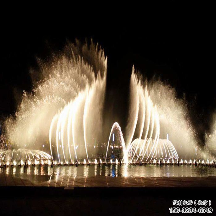 萬(wàn)盛水景程控噴泉雕塑，高噴循環(huán)噴水方式設(shè)計(jì)制作